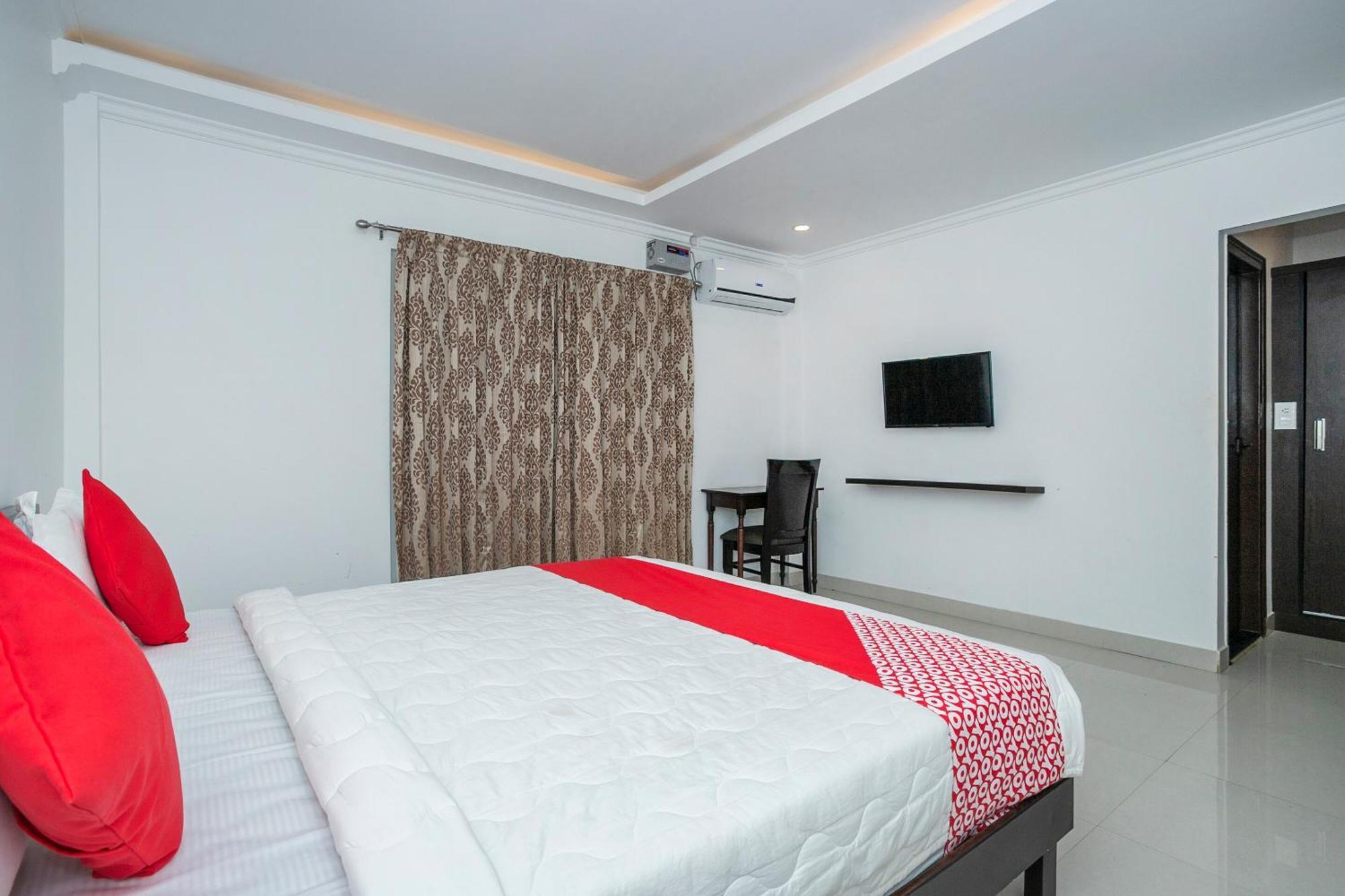 Collection O Cosmopolitan Hotell Devanahalli Exteriör bild